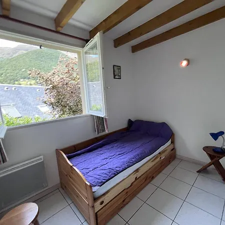 Apartment T4 A Avec Parking Et Terrasse - Fr-1-812-11 *